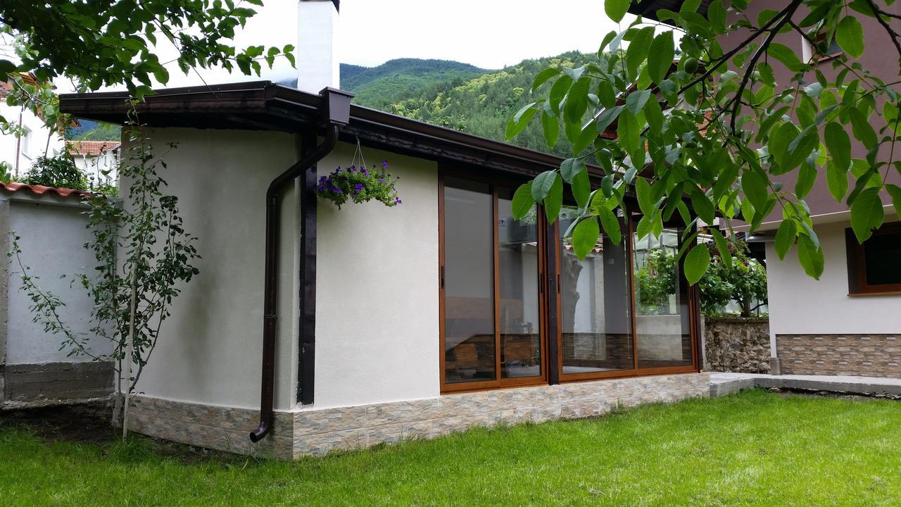 Kavdanski Guesthouse Sapareva Banya Dış mekan fotoğraf